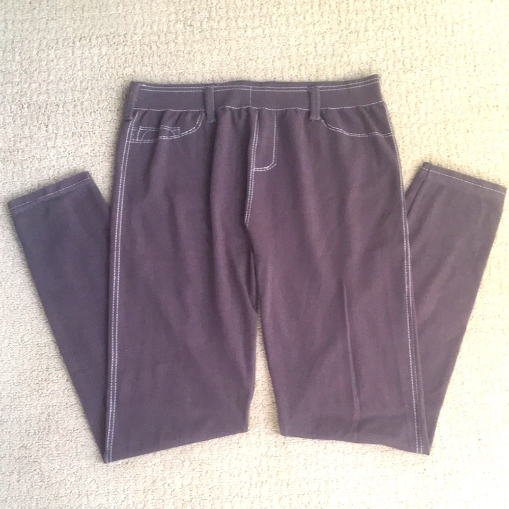 Seduction Leggings - Grey with White Trim & Stitching Effect!